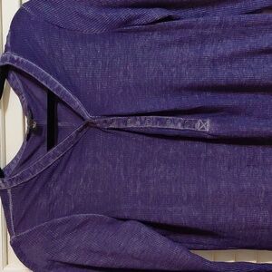 Rock & Republic Women's Large Purple V-Neck Snap Closure Thin Material Henley